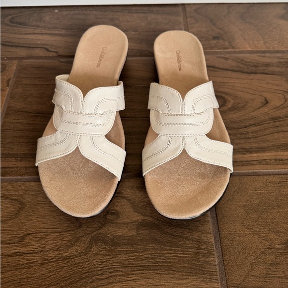 croft & barrow Shoes - Croft & Barrow Cream Sandals H-Style Design